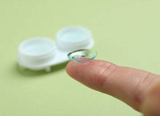 Jak dobrać soczewki dla osób z astygmatyzmem