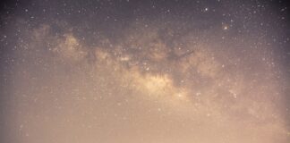 Czy bransoletka z Pandory jest srebrna?