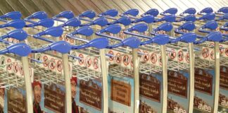 Czy można żyć bez zameldowania?