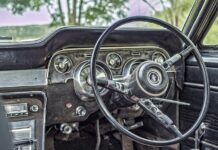 Ile kilometrów to jeden węzeł?