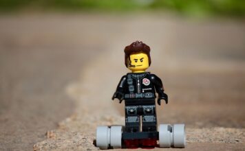Jak długo ładuje się Hoverboard? Jak długo ładuje się Hoverboard?