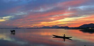 Czy można łowić w dwie osoby na jedną kartę wędkarską?