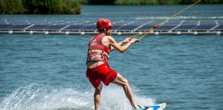 Jak wybrać wakeboard?