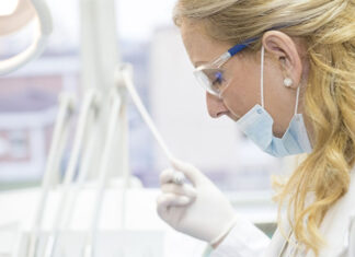 Jak wybrać najlepszą firmę zajmującą się zaopatrzeniem dentystycznym