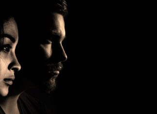 Jak określić kierunek wiatru bez Wiatromierza?